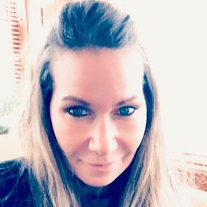 Meet your Posher, Michaele